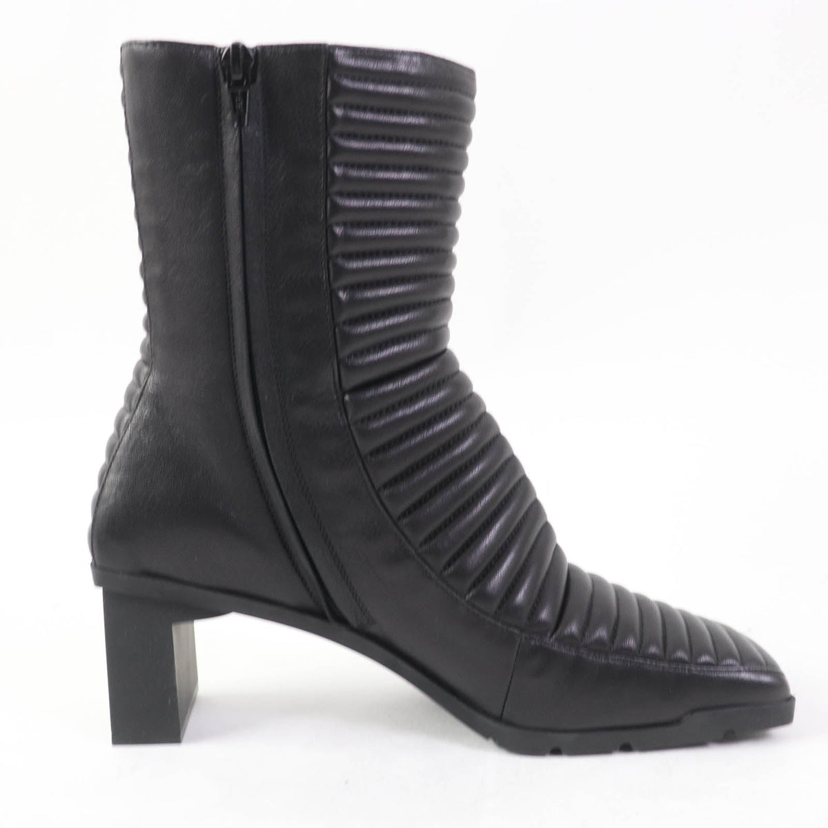 balenciaga Quilted Leather Ankle Boots Black 38
