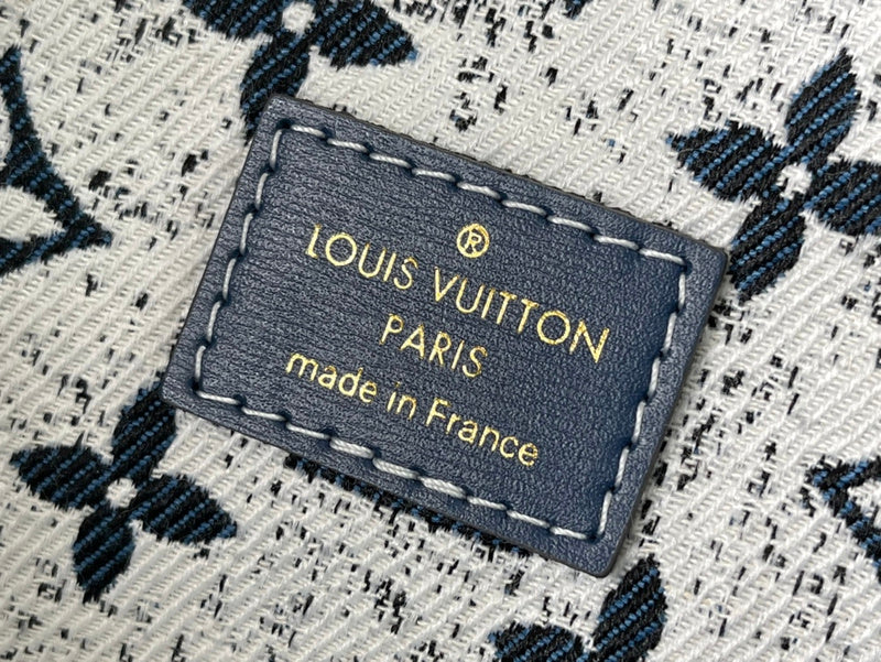 I W Fashion Lu-Vi bags - 17093