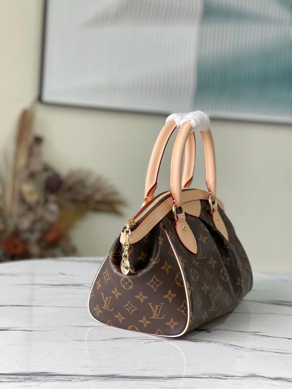 I W Fashion Lu-Vi bags - 17150