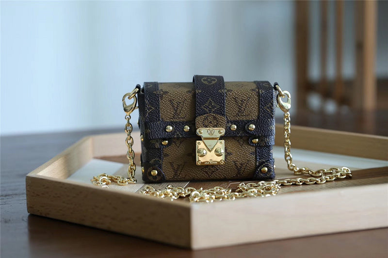 I W Fashion Lu-Vi bags - 9319