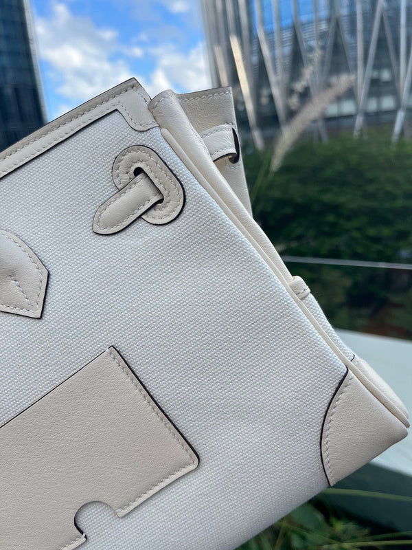 PHA - HMS Bags - 1501
