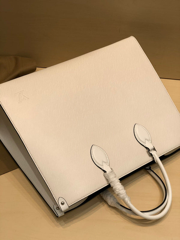 I W Fashion Lu-Vi bags - 17777