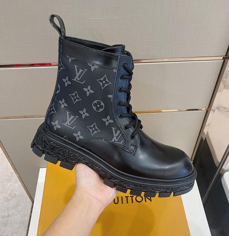 Chloe’s Picks - LOV Men Shoes - 700