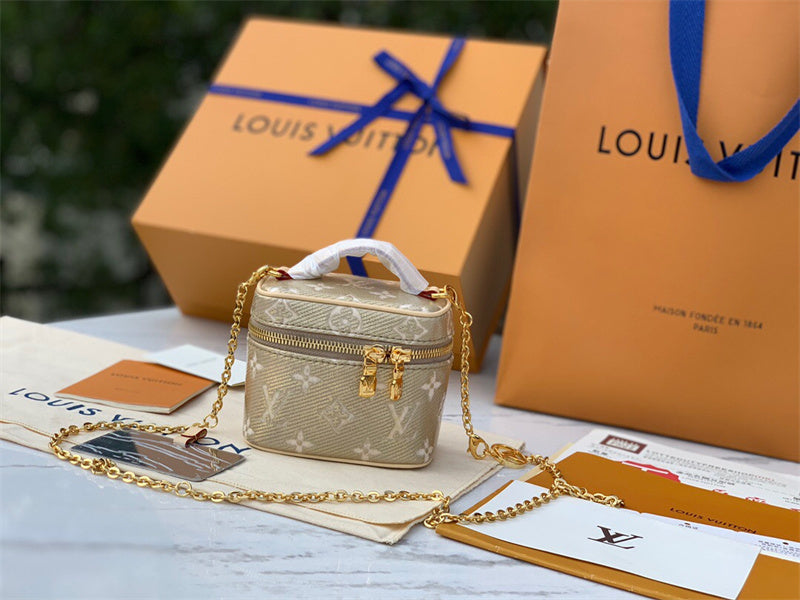 PHA - LOV Bags - 580