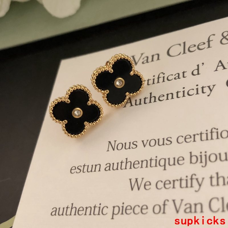 Van Cleef & Arples Jewelry