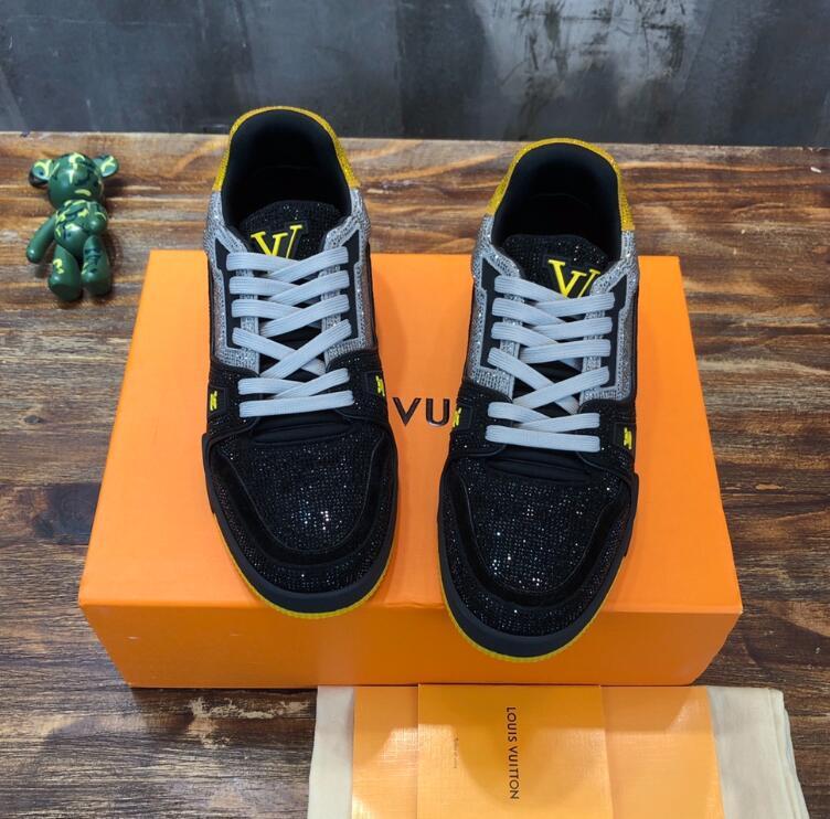Chloe’s Picks - LOV Men Shoes - 785