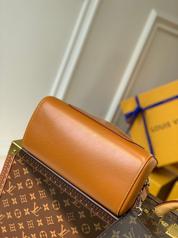 I W Fashion Lu-Vi Bags - 16742