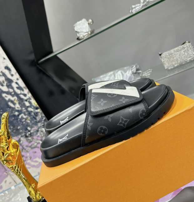 Chloe’s Picks - LOV Men Shoes - 134