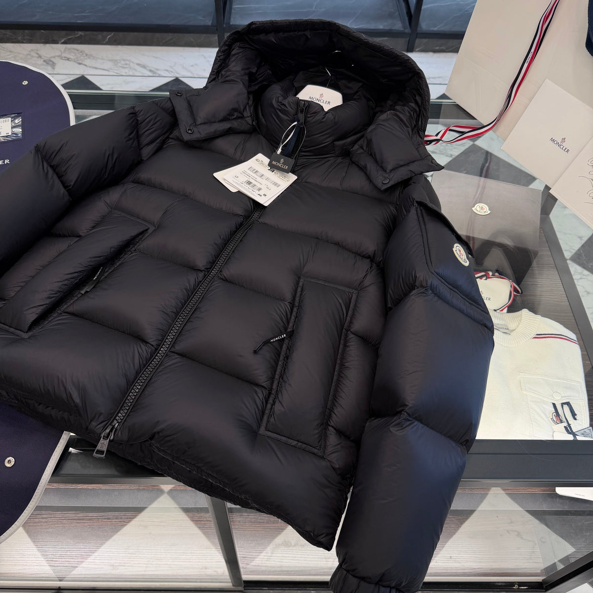 MONC COUYERE JACKET