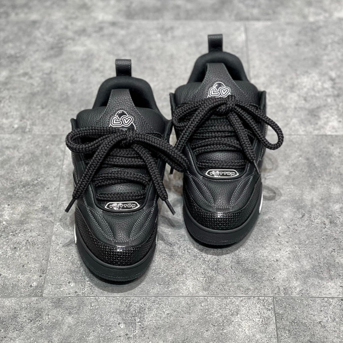 LOU TRAINERS