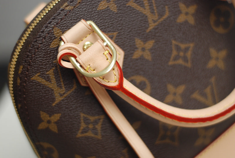 I W Fashion Lu-Vi bags - 8260