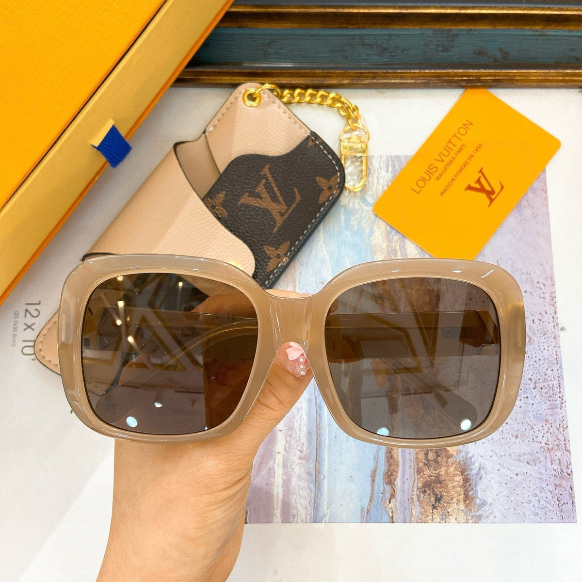 LOU SUNGLASSES