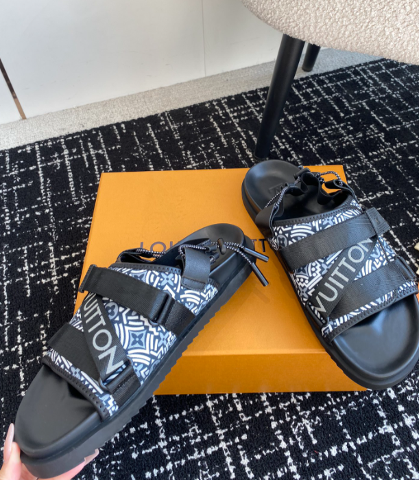 Chloe’s Picks - LOV Men Shoes - 099