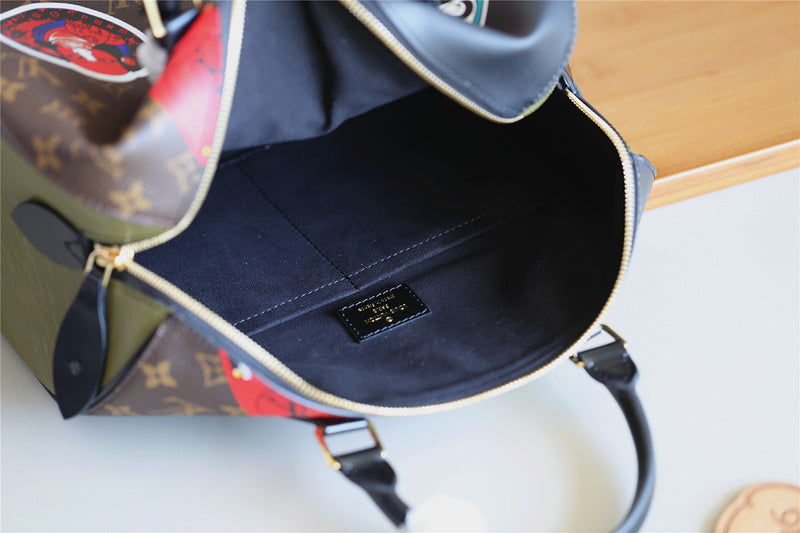 I W Fashion Lu-Vi bags - 8171