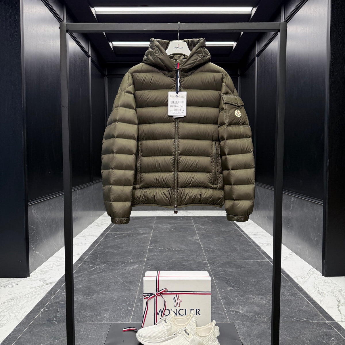 MONC NAJAN JACKET