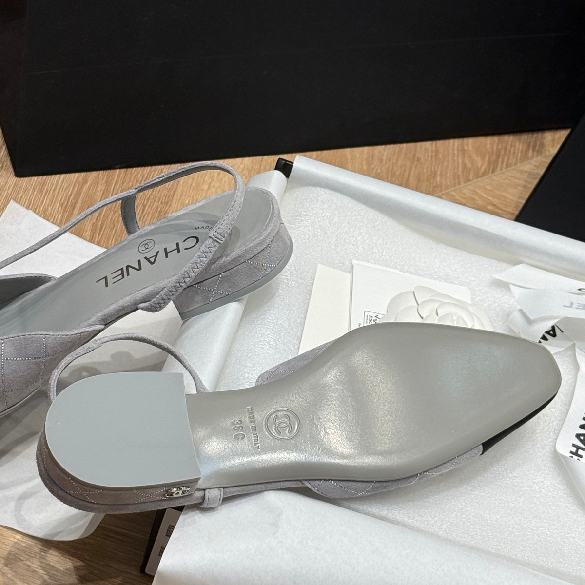 CC SLINGBACK PUMPS
