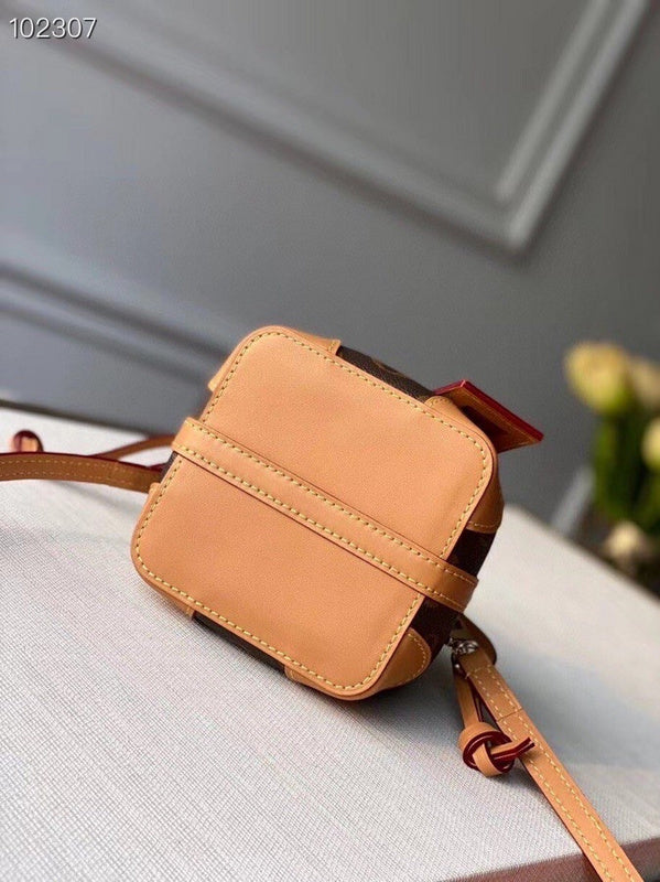 LOV2 Bags - Luxurious Bags  2695
