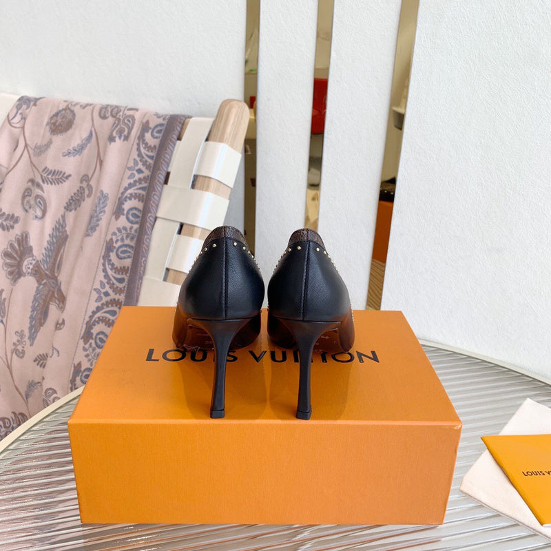 Louis Vuittion Luxury Shoes