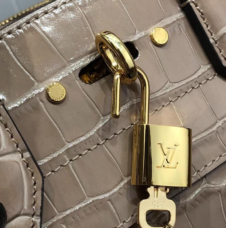 Chloe’s Picks - LOV Bags - 2683