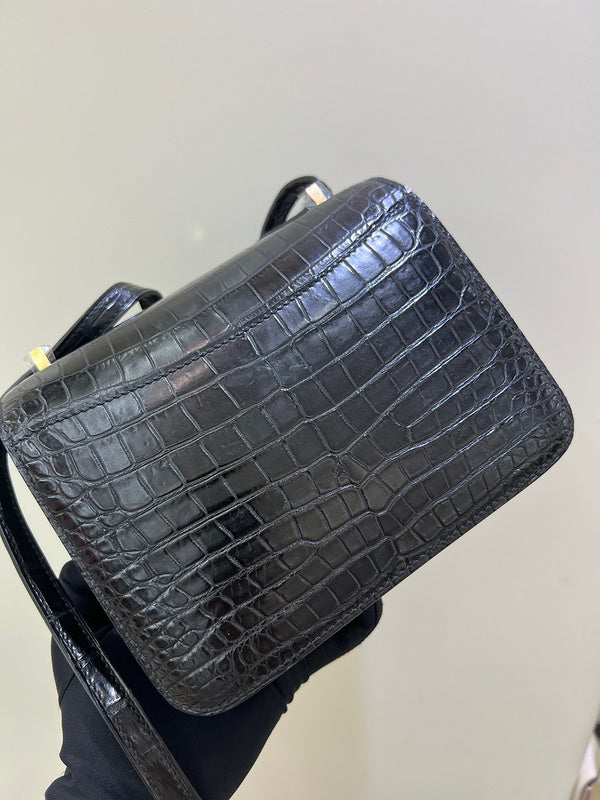 PHA - HMS Bags - 1680