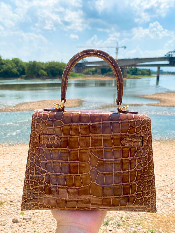 PHA - HMS Bags - 1572