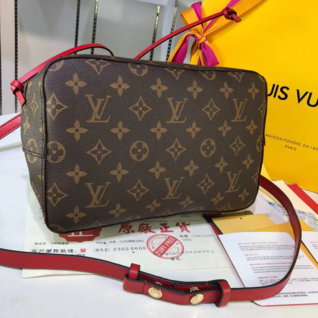 Elite Carryalls