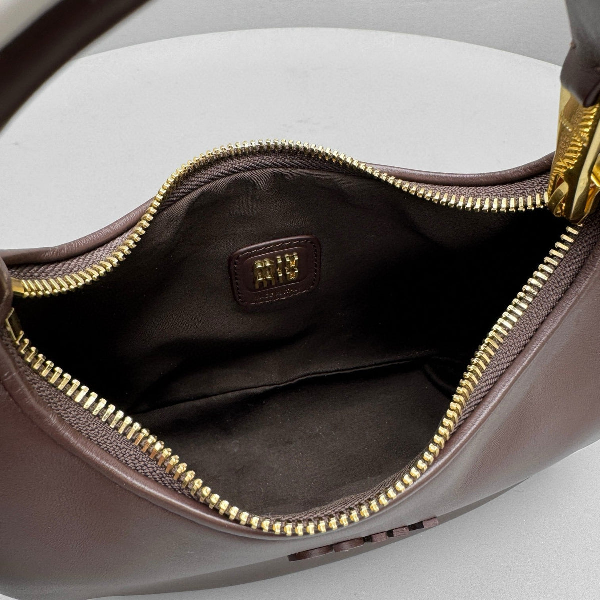 MIU M WANDER BAG