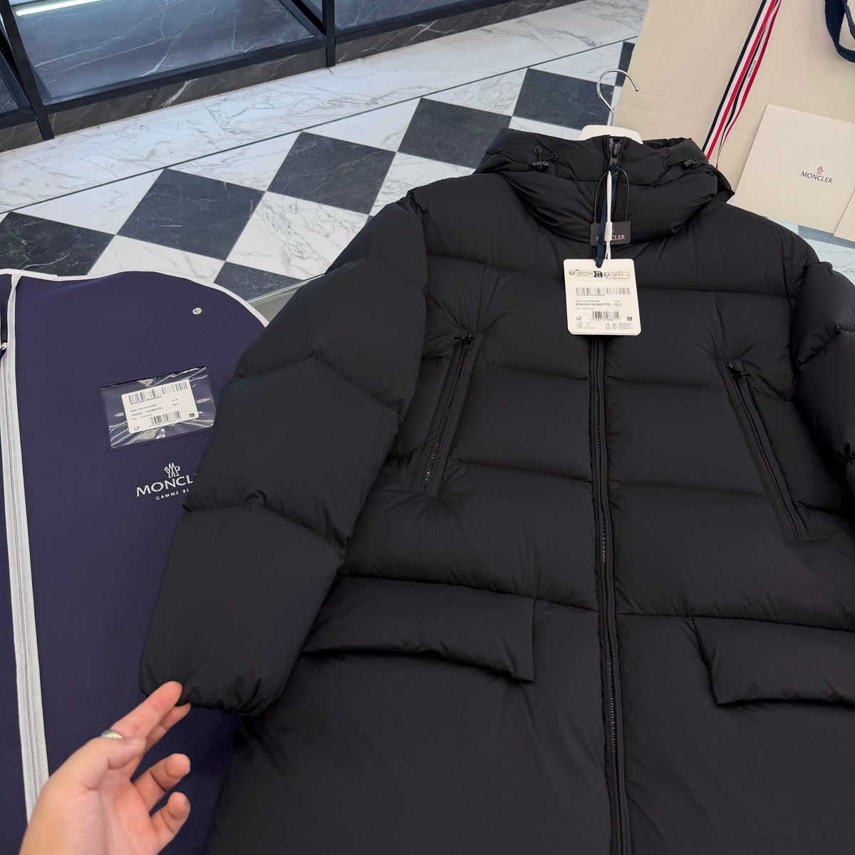 MONC BOSONA COAT