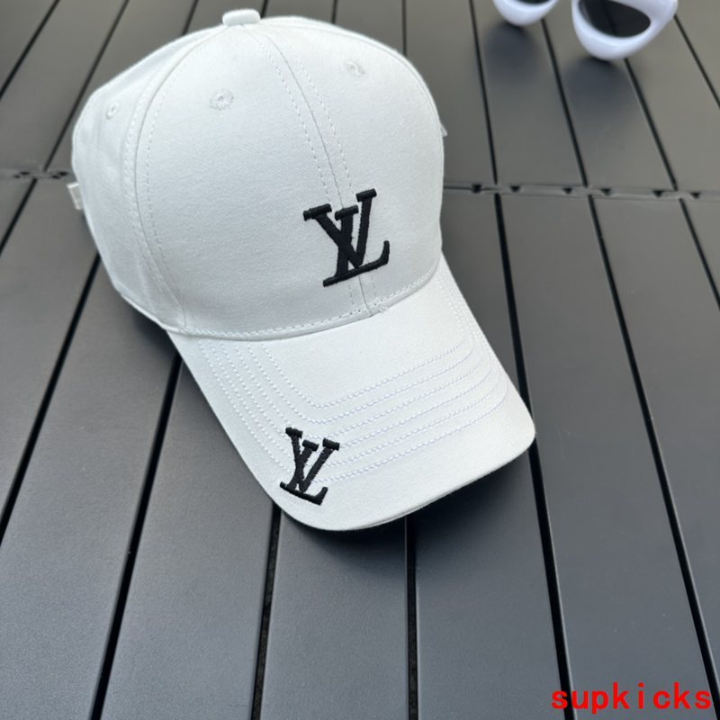Louis Vuitton Luxury Cap