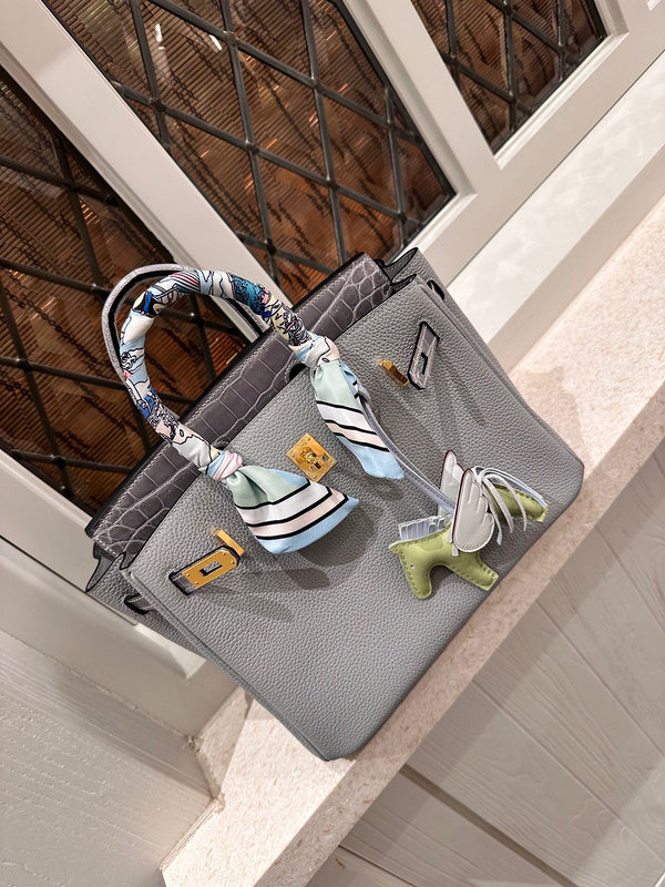 PHA - HMS Bags - 1547