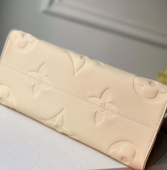 Chloe’s Picks - LOV Bags - 3112