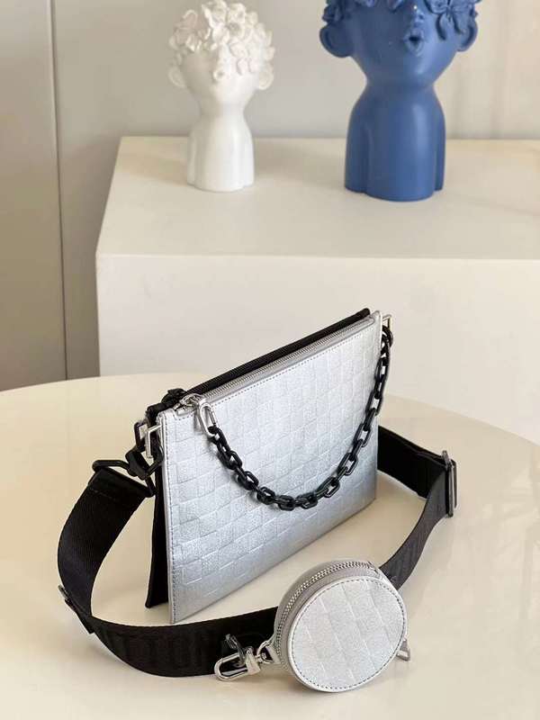 LOV2 Bags - Luxurious Bags  618