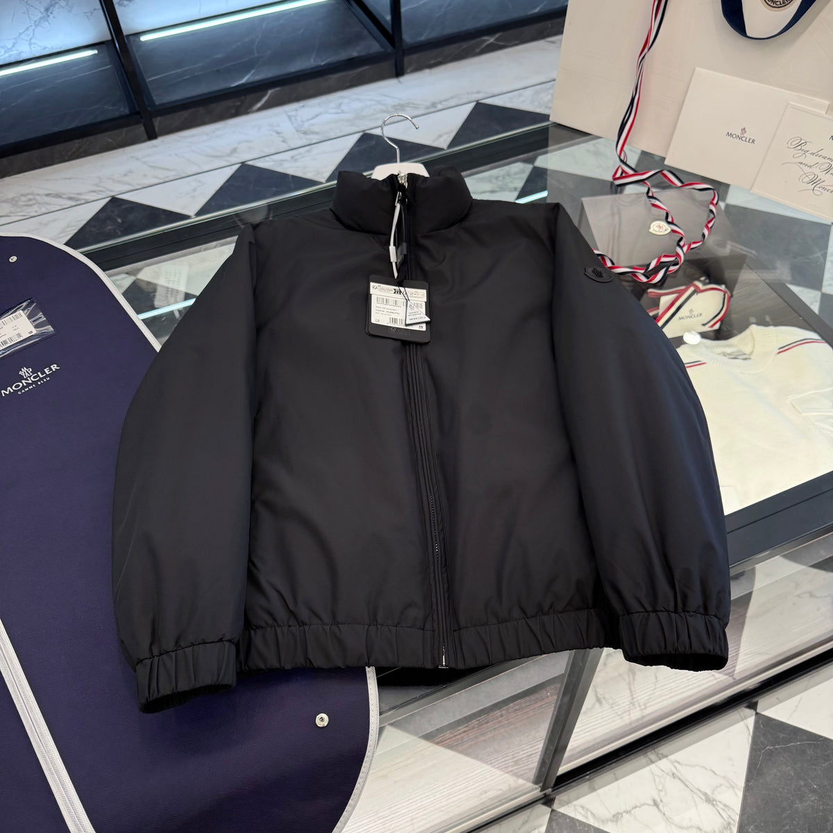 MONC LUSERNA JACKET
