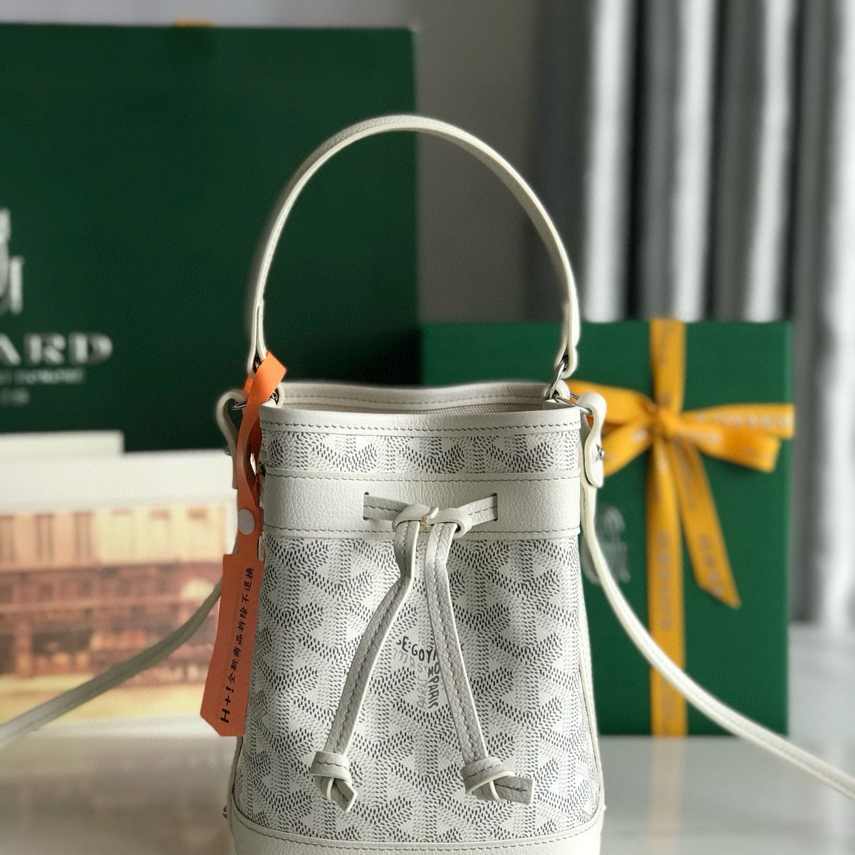 GOYA PETIT FLOT MINI BUCKET BAG