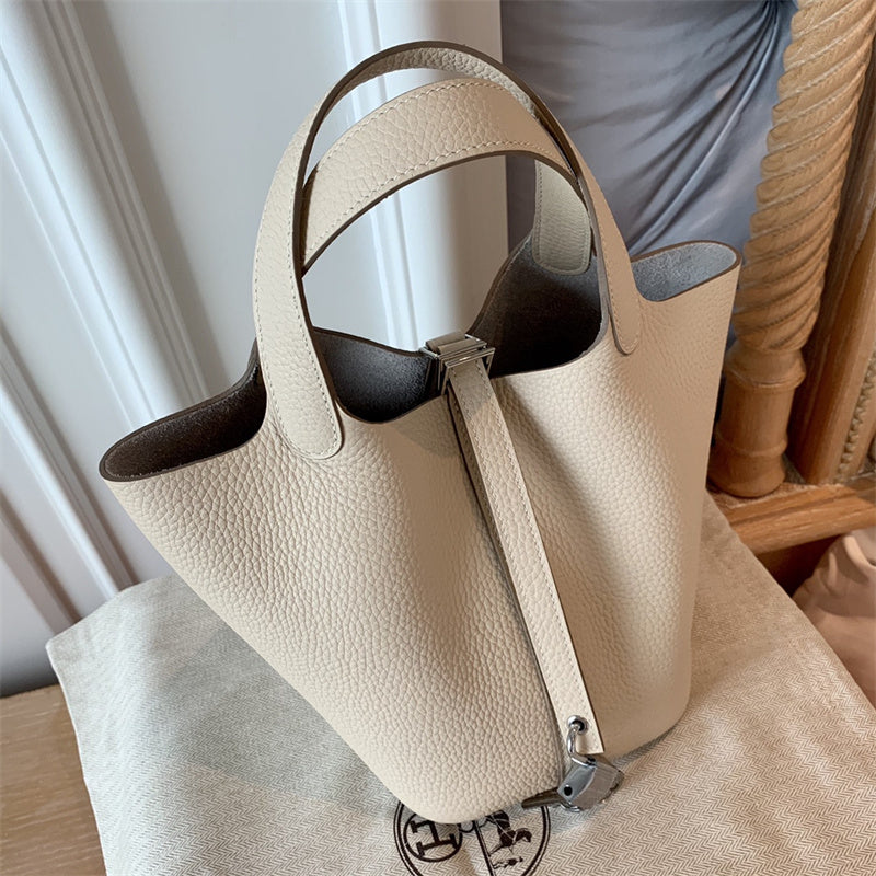 PHA - HMS Bags - 082