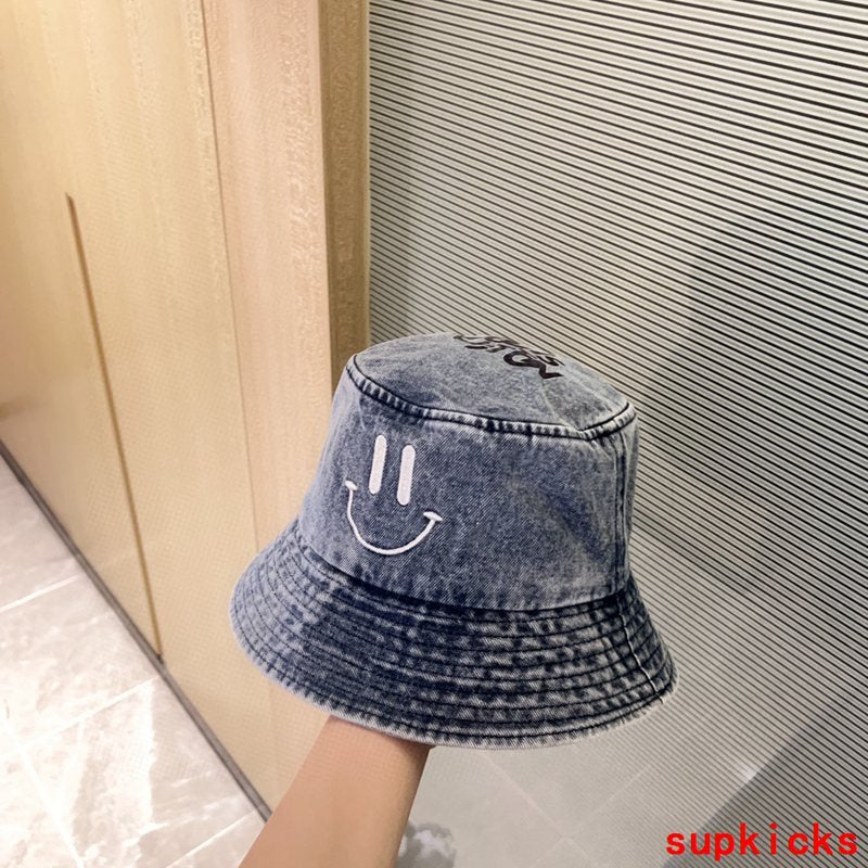 Louis Vuitton Luxury Cap