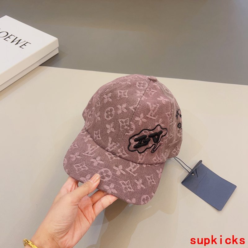 Louis Vuitton Luxury Cap