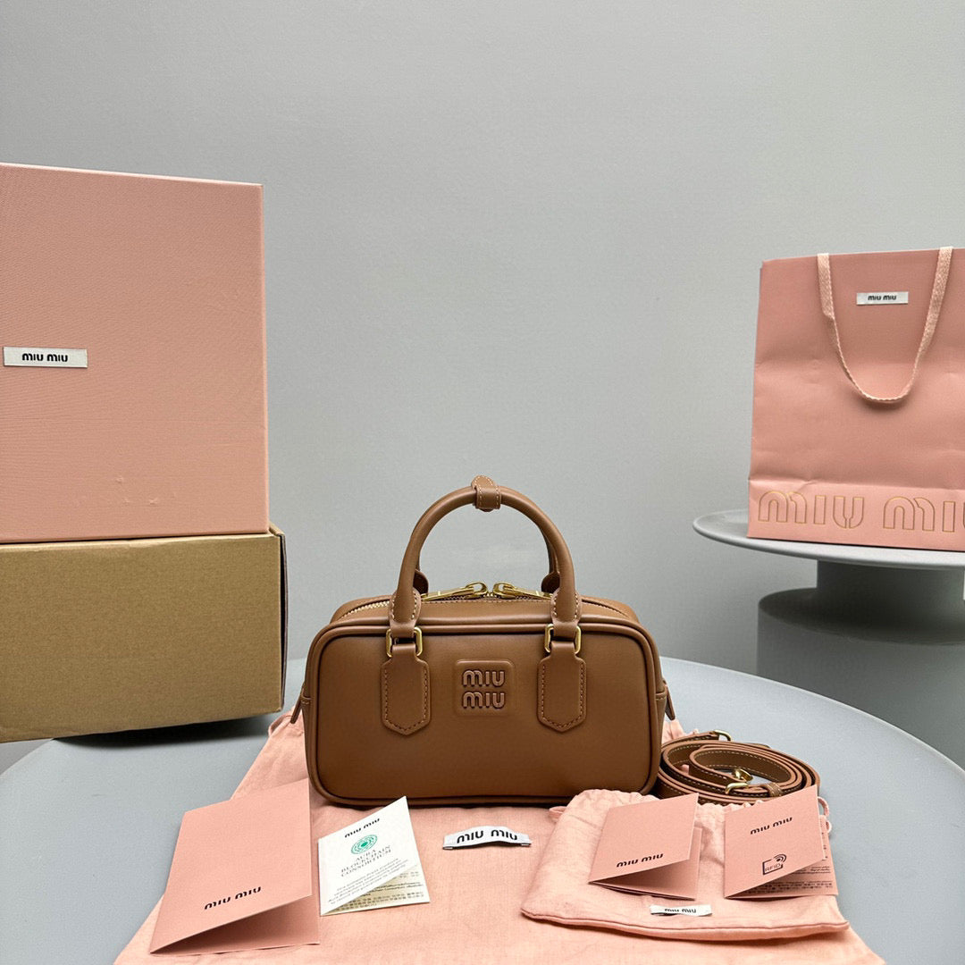 MIU M ARCADIE BAG