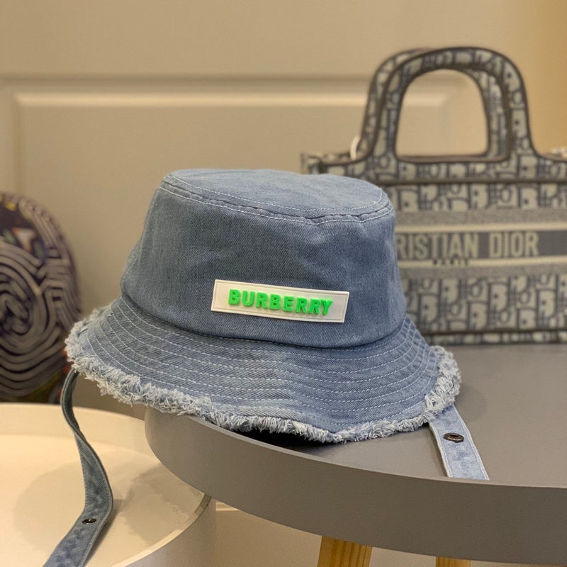 Burberry Luxury Cap