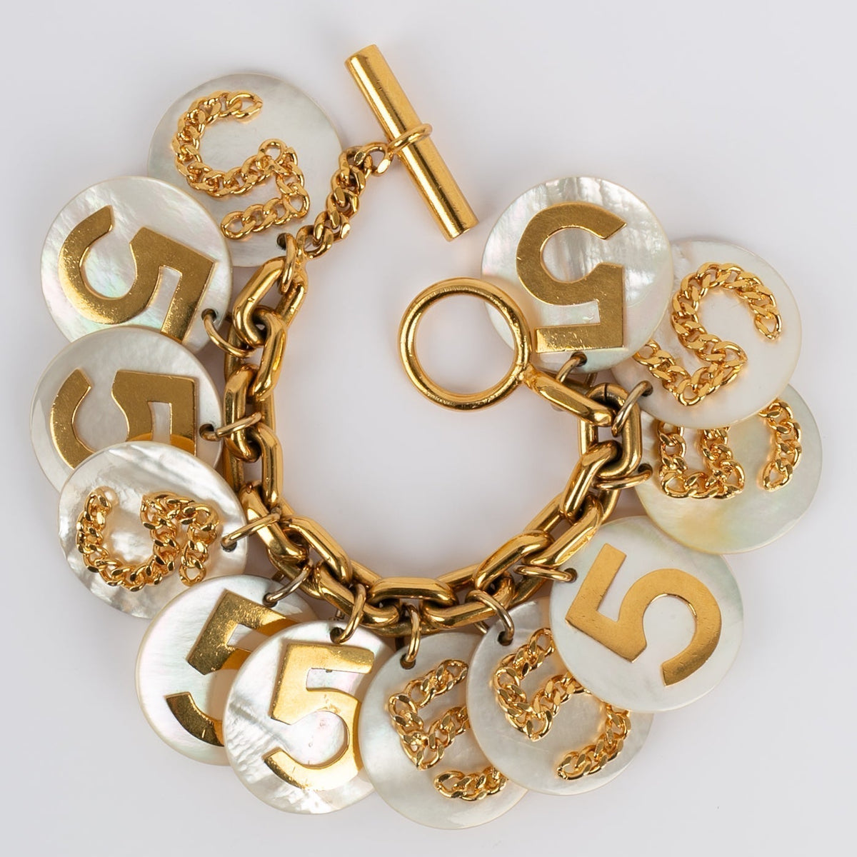 Bracelet charms Chanel