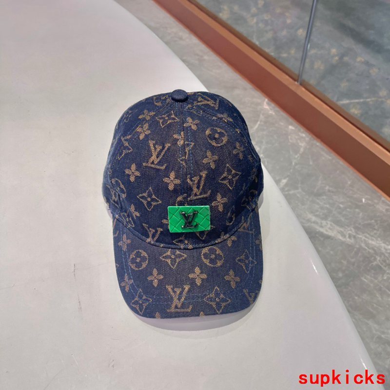 Louis Vuitton Luxury Cap