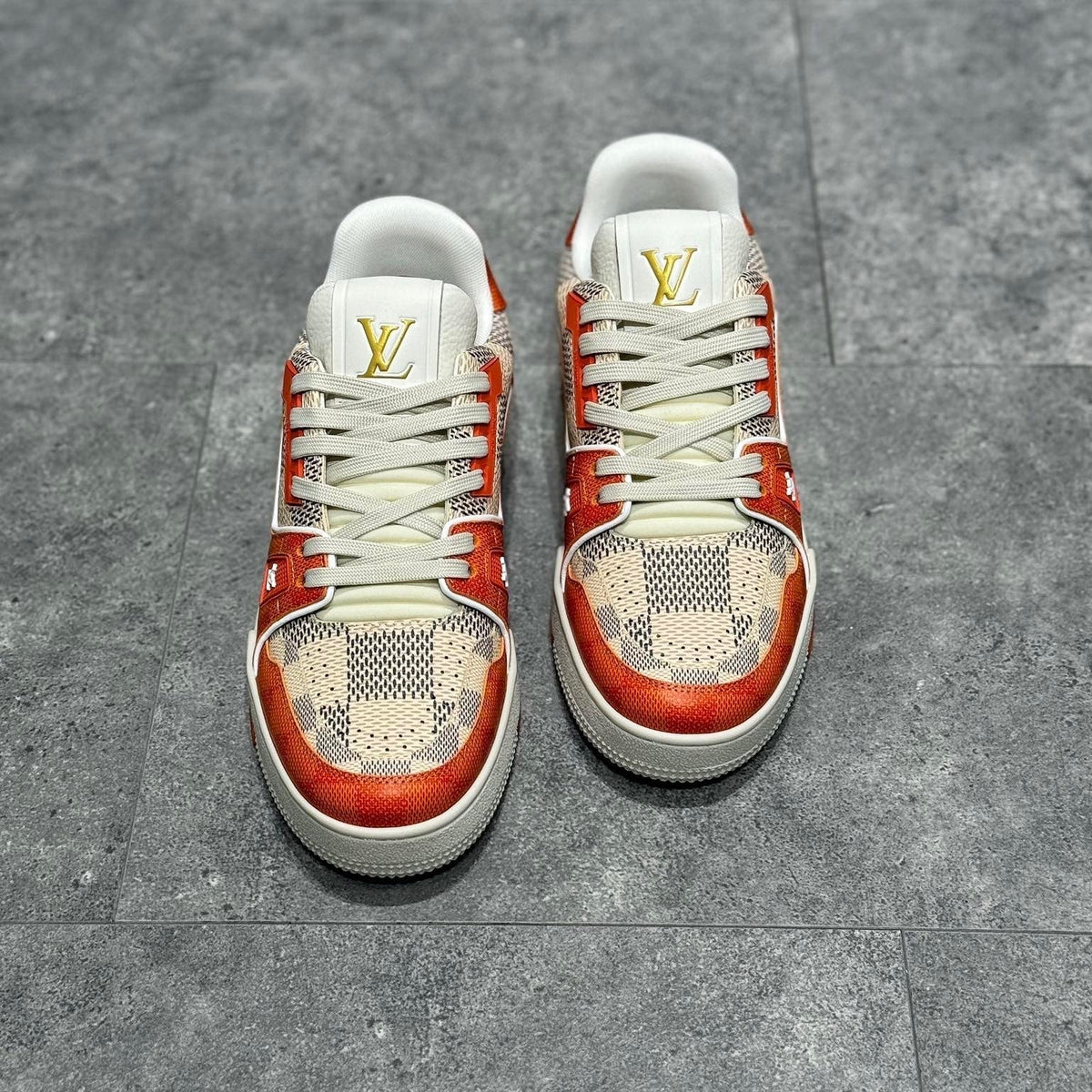 LOU TRAINERS