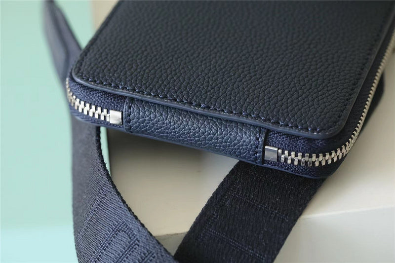 I W Fashion Lu-Vi bags - 9978