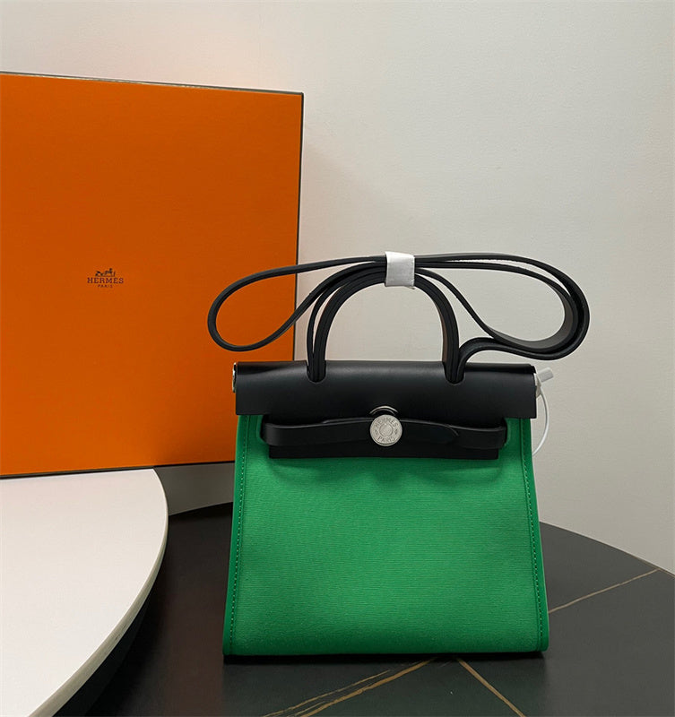 PHA - HMS Bags - 421