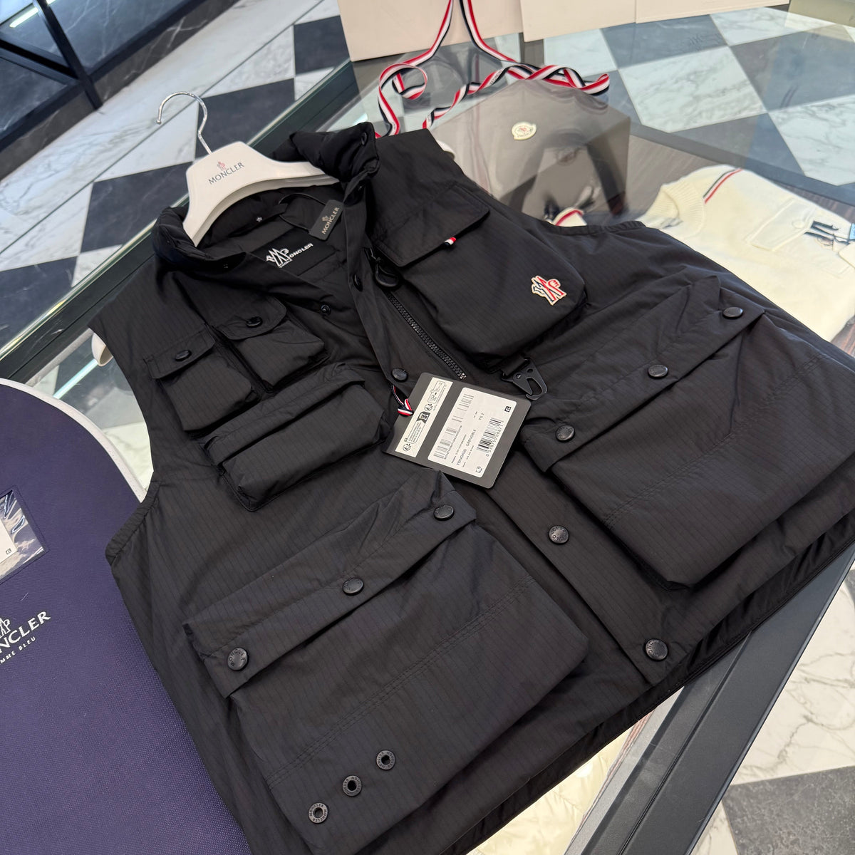 MONC TONGASS VEST