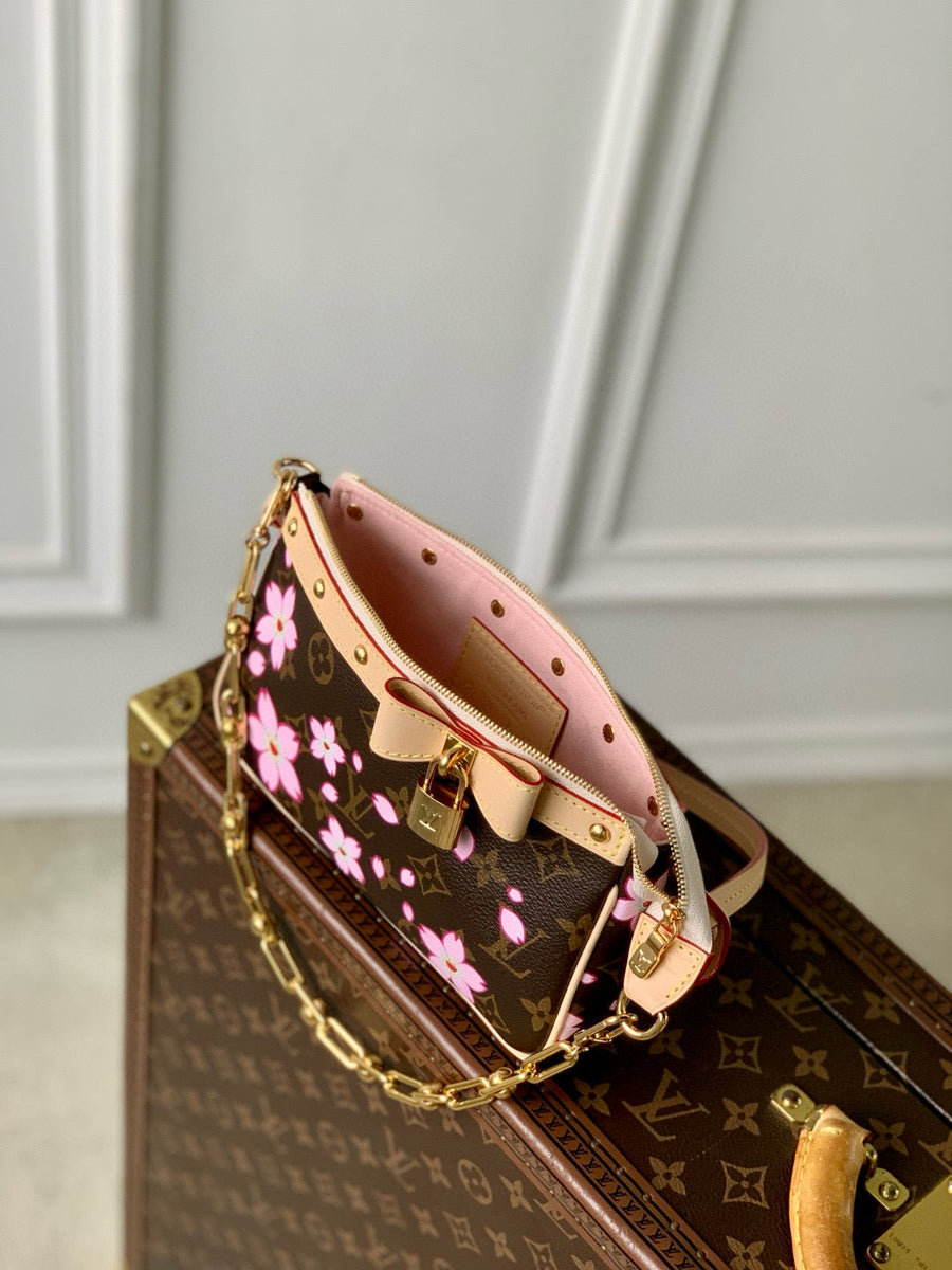 LOU x MURAKAMI POCHETTE BAG