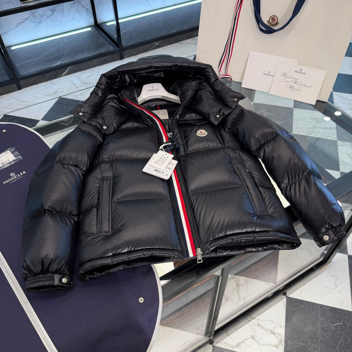 MONC MONTBELIARD JACKET