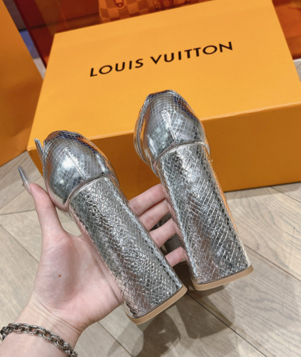 Chloe’s Picks - LOV Women Shoes - 013