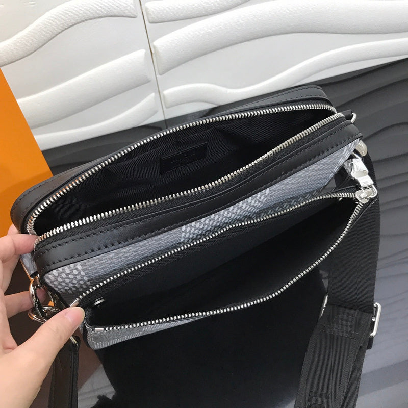 I W Fashion Lu-Vi bags - 17701