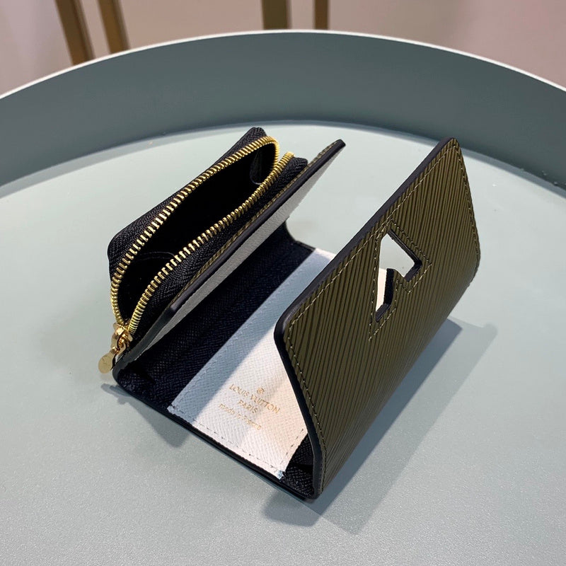 I W Fashion Lu-Vi bags - 9098